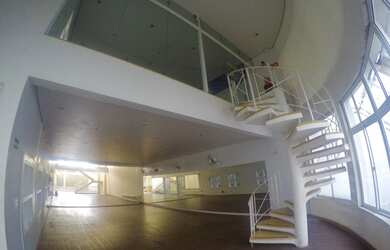 Imagem 12: Edifício Comercial para venda possui 1.159 metros quadrados, 4 andares...