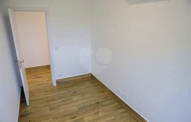 Imagem 9: Casa de alto padrão em condomínio fechado, localizado em Itu, apenas...