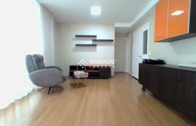 Imagem: O apartamento possui 3 Dormitórios, 1 Banheiro, 2 Vagas na