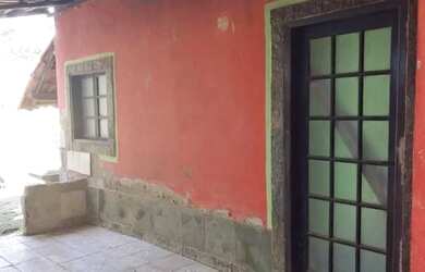 Imagem: Casa em Vargem Alegre com amplo terreno