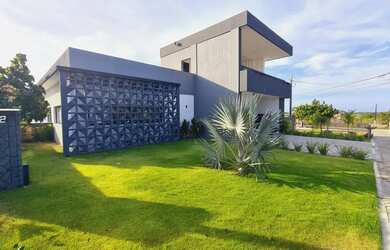 Imagem: A casa em condomínio possui 3 Dormitórios, 5 Banheiros, 4