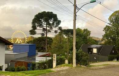 Imagem: O terreno possui 535m² de Área e está localizado em Canela