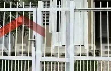 Imagem 2: Casa em Rua da Escova de Garrafa - Cachoeira do Bom Jesus - Florianópolis/SC