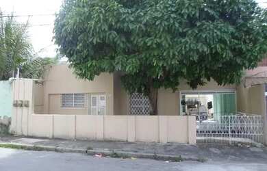 Imagem: A casa possui 2 Dormitórios, 1 Banheiro, 25m² de Área e