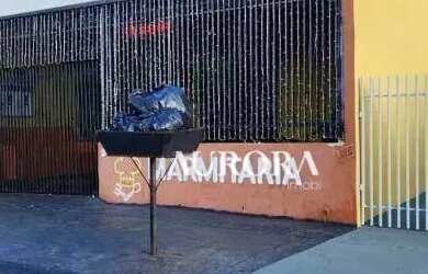 Imagem: O depósito possui 1 Vaga na garagem, 350m² de Área e está