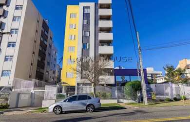 Imagem: O apartamento possui 3 Dormitórios, 4 Banheiros, 2 Vagas na