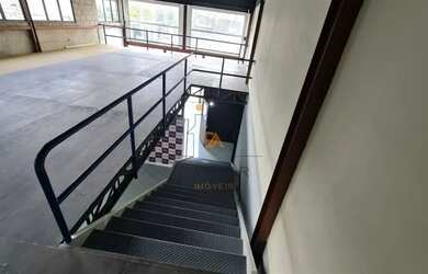 Imagem 2: Galpão/Depósito/Armazém para Aluguel em Vila Baruel com 300 m² de...