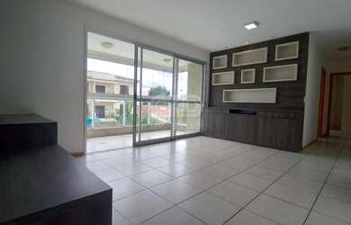 Imagem: O apartamento possui 3 Dormitórios, 2 Banheiros, 2 Vagas na