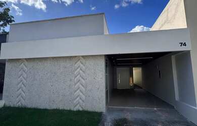 Imagem: A casa em condomínio possui 3 Dormitórios, 3 Banheiros, 1