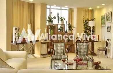 Imagem: O apartamento possui 3 Dormitórios, 1 Banheiro e 201m² de