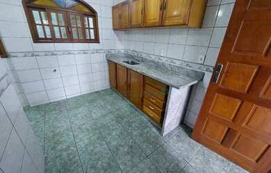 Imagem 12: Casa com 2 dormitórios para alugar, 75 m² por R$ 1.895,00/mês - Jardim Europa - Teresópoli