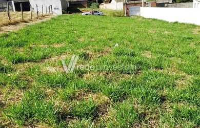 Imagem: O terreno à venda possui 500m² de Área e está localizado