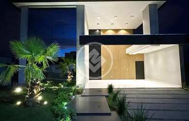 Imagem: A casa em condomínio possui 4 Dormitórios, 2 Banheiros, 4