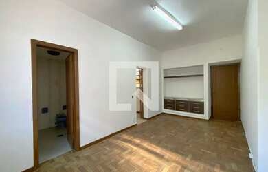 Imagem 14: Casa à Venda - Lourdes, 3 Quartos, 248 m2