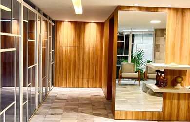 Imagem: O apartamento possui 3 Dormitórios, 3 Banheiros, 2 Vagas na