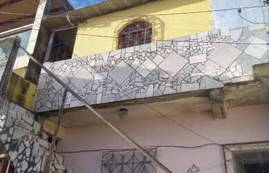 Imagem: A casa possui 2 Dormitórios, 2 Banheiros e está localizado