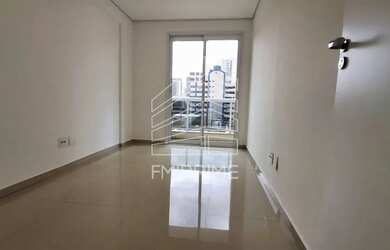 Imagem: O depósito possui 1 Vaga na garagem, 37m² de Área e está