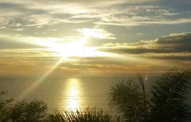 Imagem: A casa em condomínio possui 5 Dormitórios, 5 Banheiros, 5