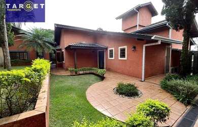 Imagem: A casa em condomínio possui 4 Dormitórios, 5 Banheiros, 5