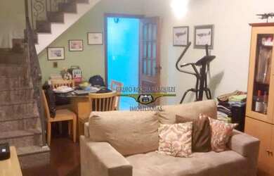 Imagem: A casa possui 2 Dormitórios, 2 Banheiros, 1 Vaga na garagem