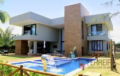 Imagem: A casa possui 5 Dormitórios, 5 Banheiros, 362m² de Área