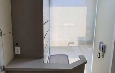 Imagem: O depósito possui 30m² de Área e está localizado em Praia