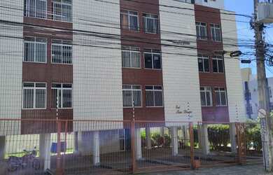 Imagem: O apartamento possui 2 Dormitórios, 2 Banheiros, 2 Vagas na