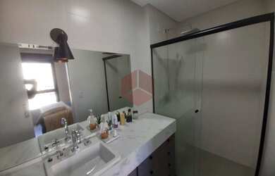 Imagem: O apartamento possui 3 Dormitórios, 2 Banheiros, 1 Vaga na