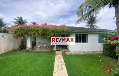 Imagem: A casa em condomínio possui 5 Dormitórios, 5 Banheiros, 210m²