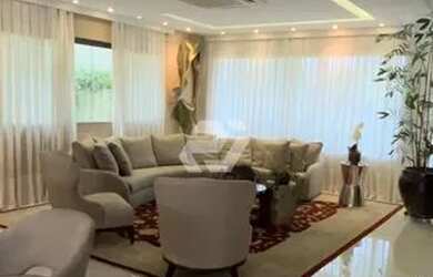 Imagem: A casa em condomínio possui 5 Dormitórios, 5 Banheiros, 5