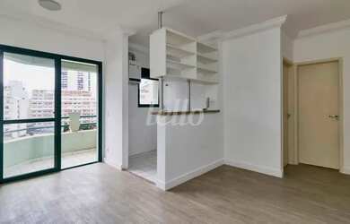 Imagem: O apartamento possui 1 Dormitório, 1 Banheiro, 1 Vaga na garagem