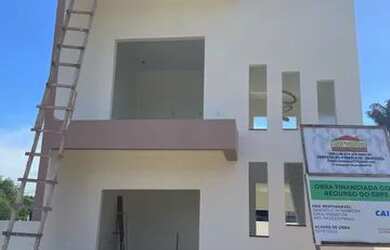 Imagem: A casa em condomínio possui 3 Dormitórios, 2 Banheiros, 2