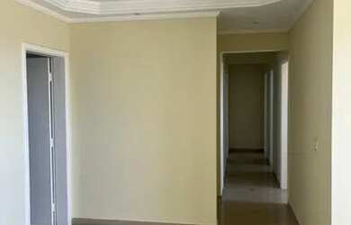 Imagem 2: Lindo AP amplo e repleto com planejados em ótima localização na zona...