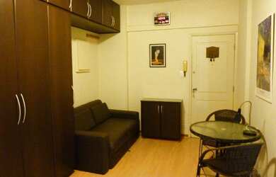 Imagem: O apartamento possui 1 Dormitório, 1 Vaga na garagem e está