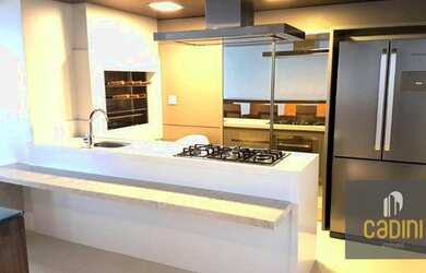 Imagem: O apartamento possui 3 Dormitórios, 2 Banheiros, 2 Vagas na