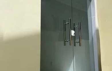 Imagem: A casa possui 2 Dormitórios, 2 Banheiros, 1 Vaga na garagem