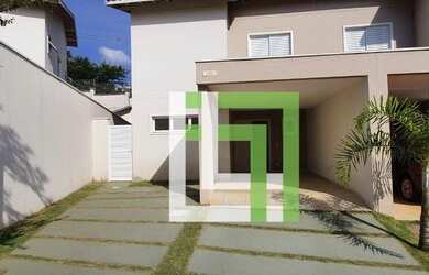 Imagem: A casa em condomínio possui 3 Dormitórios, 4 Banheiros, 3