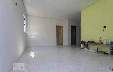 Imagem: A casa possui 3 Dormitórios, 1 Banheiro, 1 Vaga na garagem