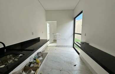 Imagem 11: Mansão 4 suítes, pé direito aprox. 6m no Aldeias do Lago