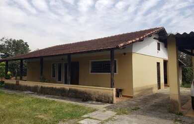 Imagem: O terreno possui 5.600m² de Área e está localizado em Granja