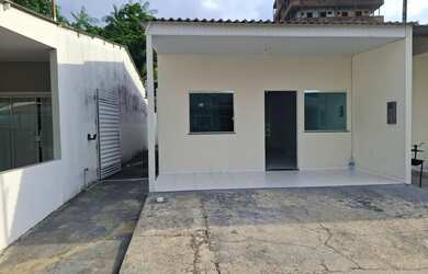 Imagem 8: VENDO LINDA CASA NO FLORES. E. CONDOMÍNIO FECHADO..