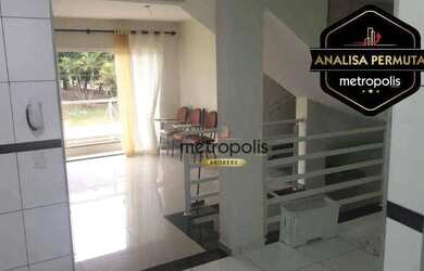 Imagem: A casa possui 4 Dormitórios, 3 Banheiros, 4 Vagas na garagem