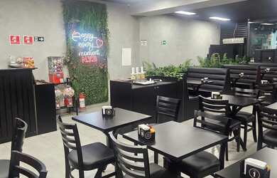 Imagem 16: Hamburgueria Galpão / depósito com venda por R$200.000