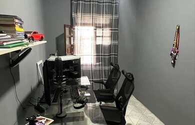 Imagem 12: Aqui, sua família encontra espaço, sossego e segurança pra chamar de...