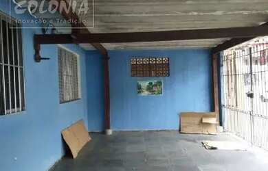 Imagem: A casa possui 2 Dormitórios, 1 Banheiro, 2 Vagas na garagem