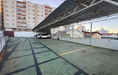 Imagem: O terreno possui 692m² de Área e está localizado em Vila