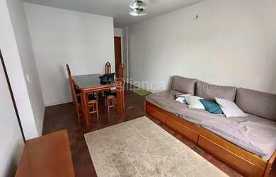 Imagem: O apartamento possui 2 Dormitórios, 2 Banheiros, 1 Vaga na