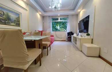 Imagem: O apartamento possui 2 Dormitórios, 2 Banheiros e 79m² de