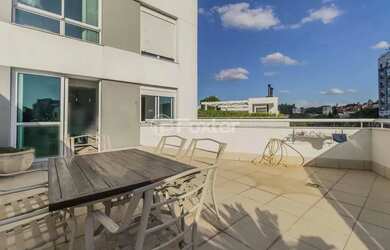 Imagem: O apartamento possui 1 Dormitório, 1 Banheiro, 1 Vaga na garagem