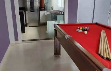 Imagem: A casa possui 3 Dormitórios, 1 Banheiro, 2 Vagas na garagem